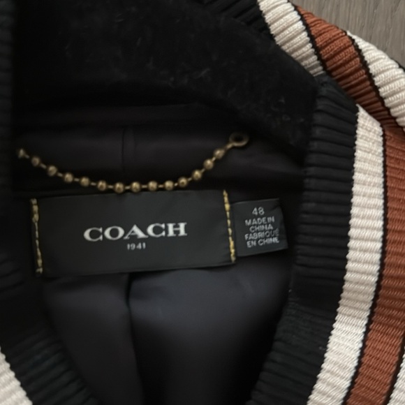 Coach lether sleeves varsity jacket in great condition - Picture 8 of 11